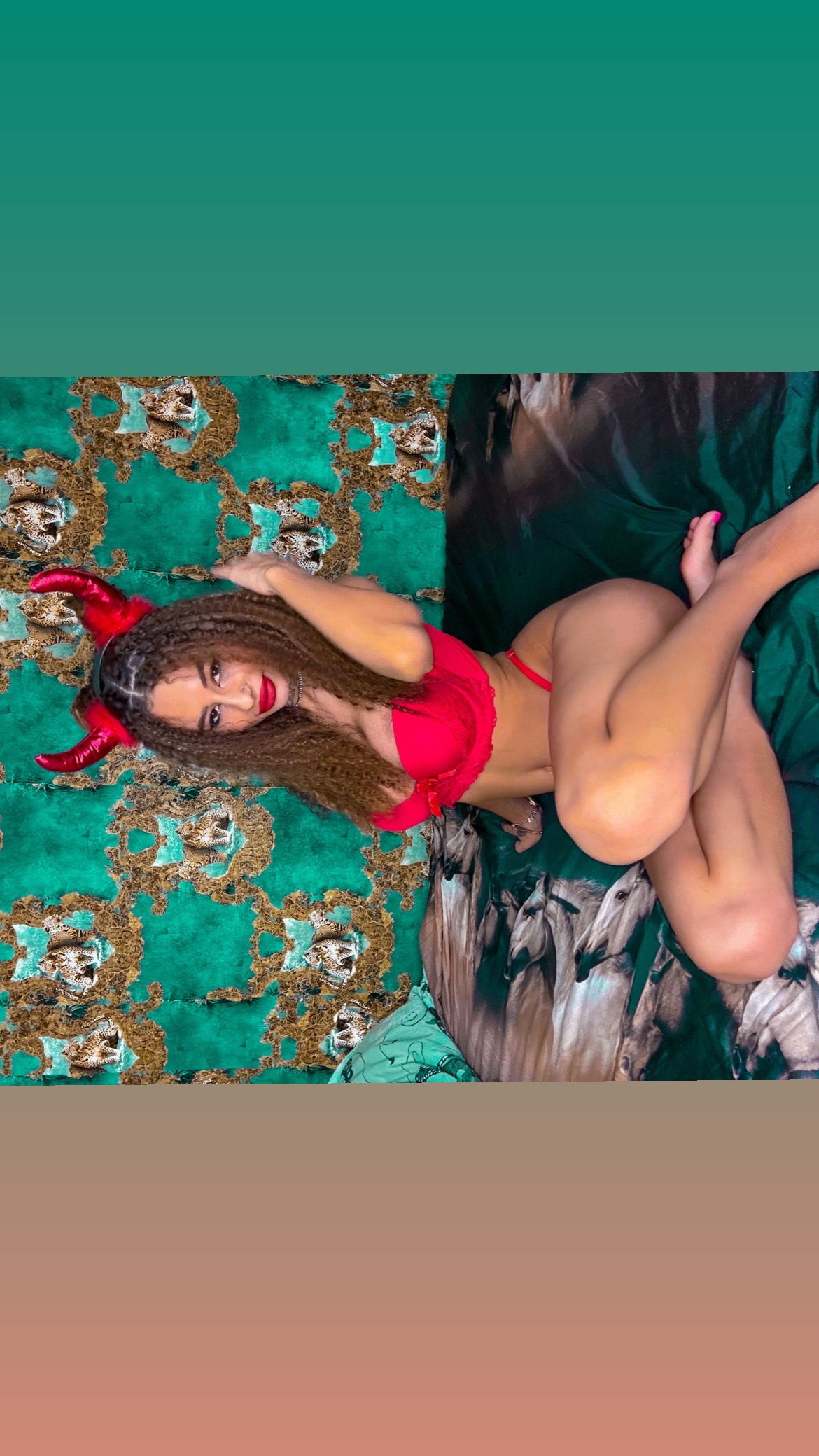 𝘼𝙡𝙚𝙭𝙞𝙖 𝙈𝙞𝙖🍬 photo