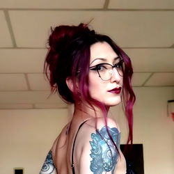 Aurora Atra, Onlyfans Model in Urban Setting