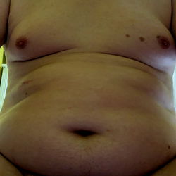 MyDadBody: A Full and Round Physique