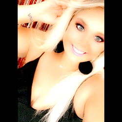 OnlyFans Model Izzy Strikes a Pose for Her Fans