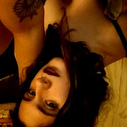 Mariposa's Intimate Photography