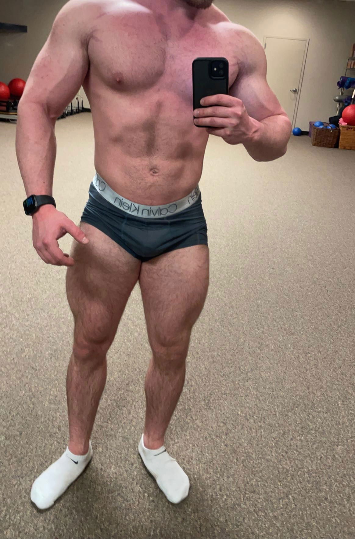 Anonymousbodybuilder photo