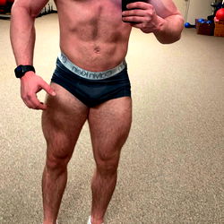 Anonymousbodybuilder photo