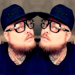 Phoenix Taylor photo