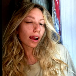 Anny's Summer Smile 🍒