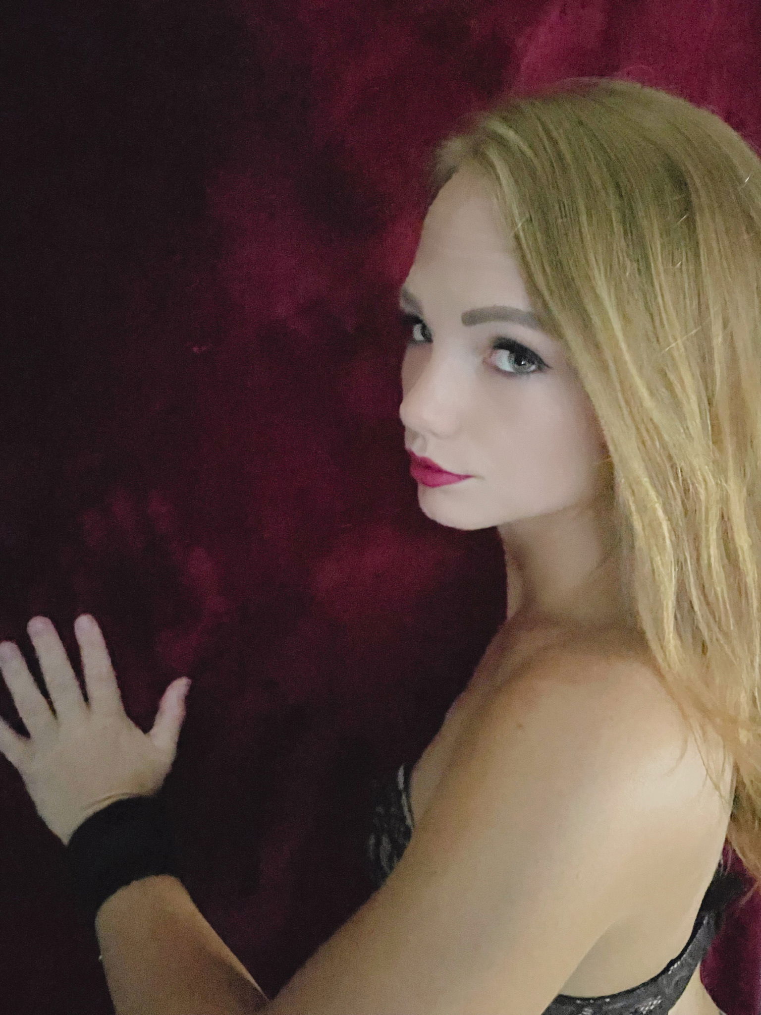 VIPRedheadgoddess photo