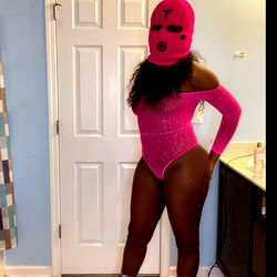 Sexy CeCe Strikes a Pose in OnlyFans