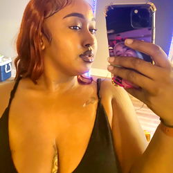 Model 𝒷𝒶𝒷𝓎 𝒷𝓊𝒷𝒷𝓁𝑒𝓈 💮+