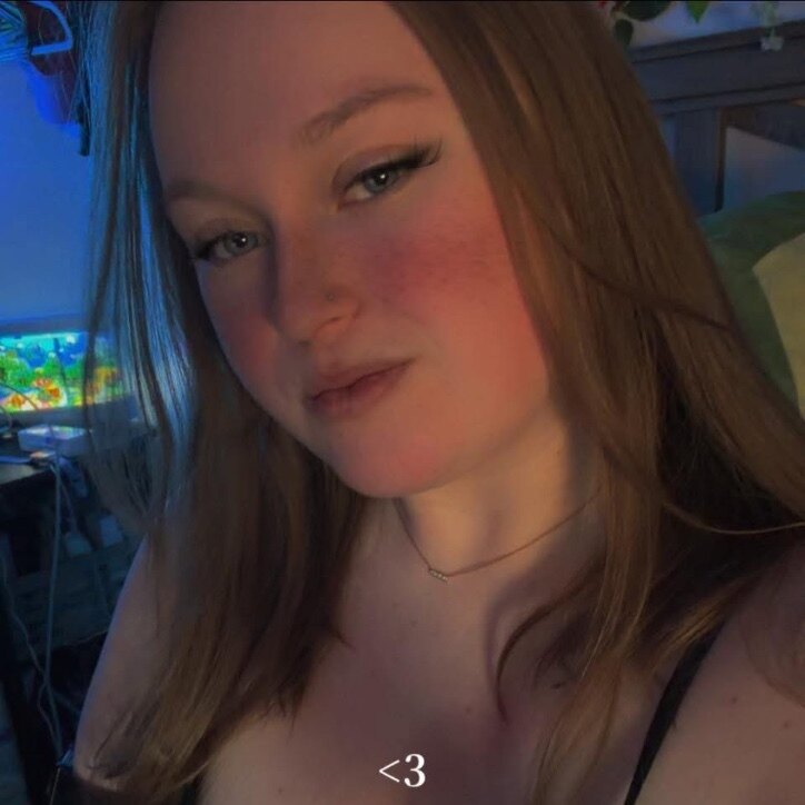 𝐵𝓁𝒶𝓏𝒾𝓃𝑅𝒶𝒸𝒽🍒 photo