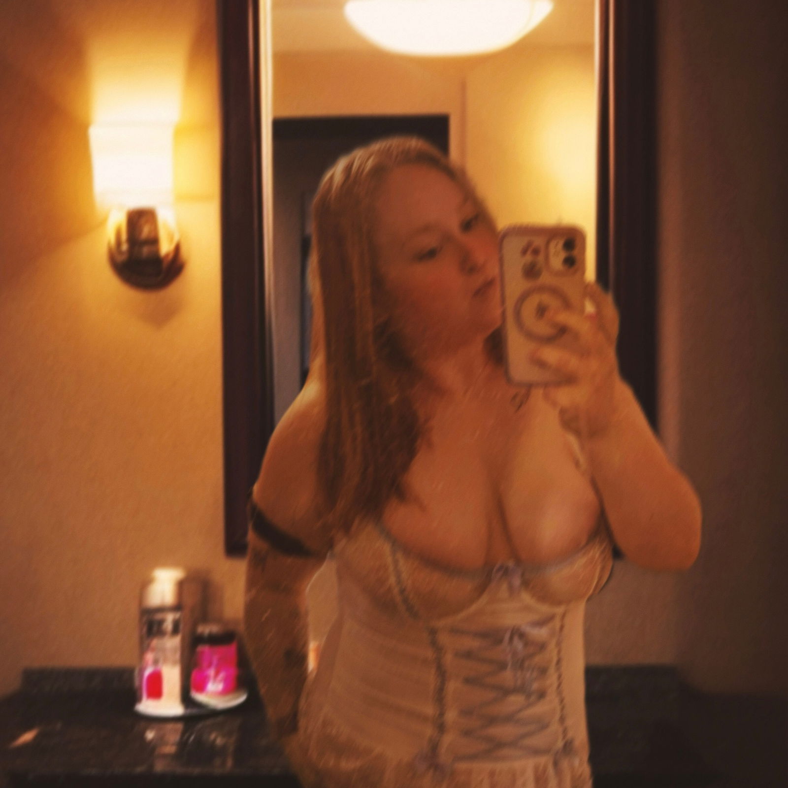 𝐵𝓁𝒶𝓏𝒾𝓃𝑅𝒶𝒸𝒽🍒 photo