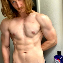 Alluring Atlas, the Fitness Model from Arizona, USA