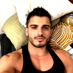 Model AlexFitBoy's Photo