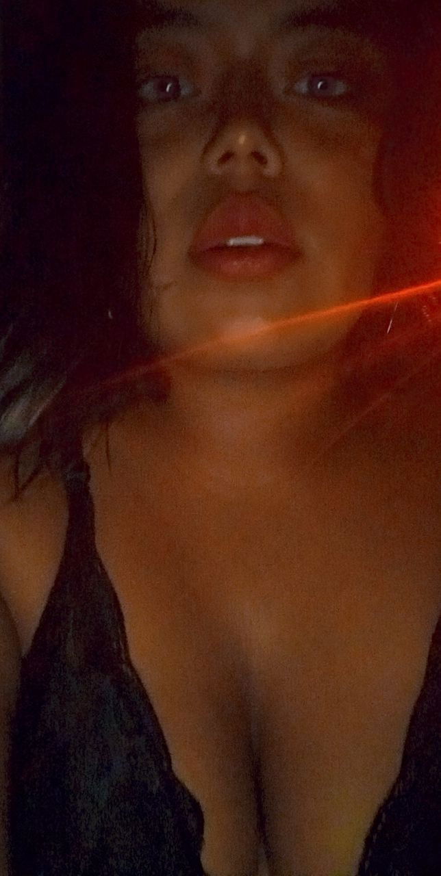 Adriana rivera photo