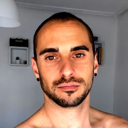 Jorge, Madrid's Shirtless Photographer