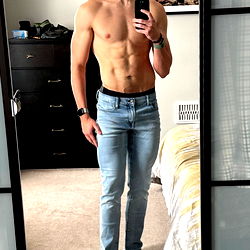 Onlyfans Model in Fitness Attire Standing in Mirror