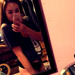 Amandad, 24, Female Model in OC