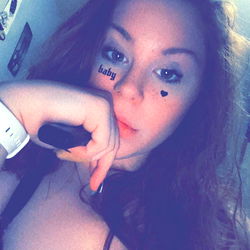 AceyBaby: A Playful and Alluring OnlyFans Model