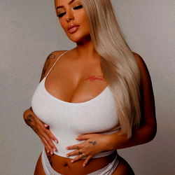 Ms.HeartBreaker's Dreamy Look