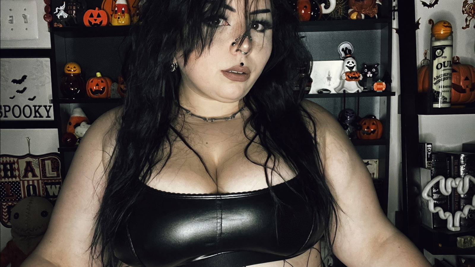 Salem 🔪🎃 photo