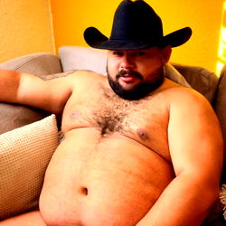 OnlyFans Model Alejandro Leon's Full-Body Shot