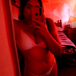 A Model's Confidence in Her OnlyFans