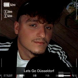 Baaartekkk Posing for a Photo with the Letter D