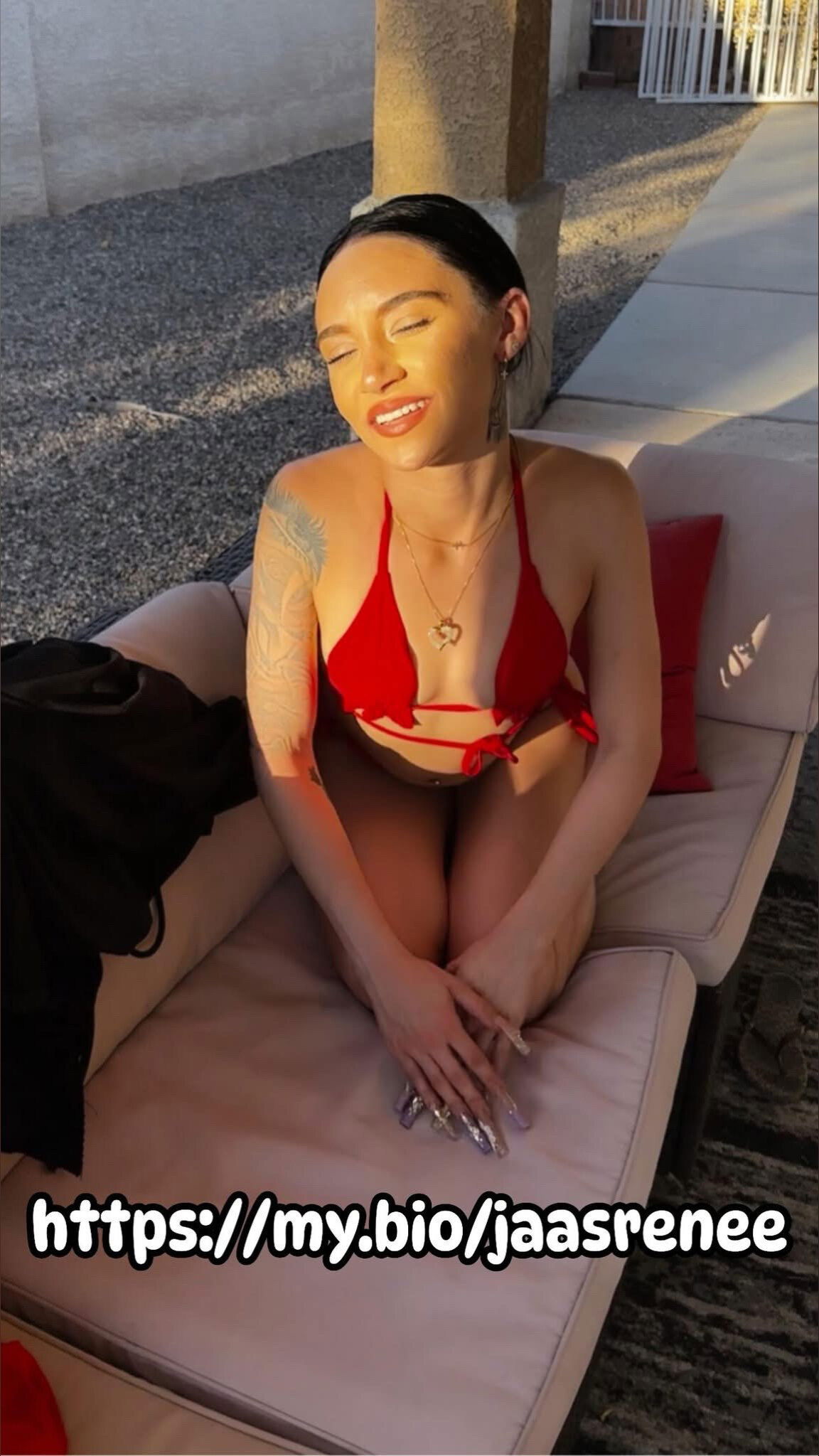 LOLA GONE WILD 🥥 photo