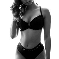 Amaya Lynn, AmayaLynn.com, 23