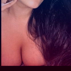 Angell - OnlyFans Model