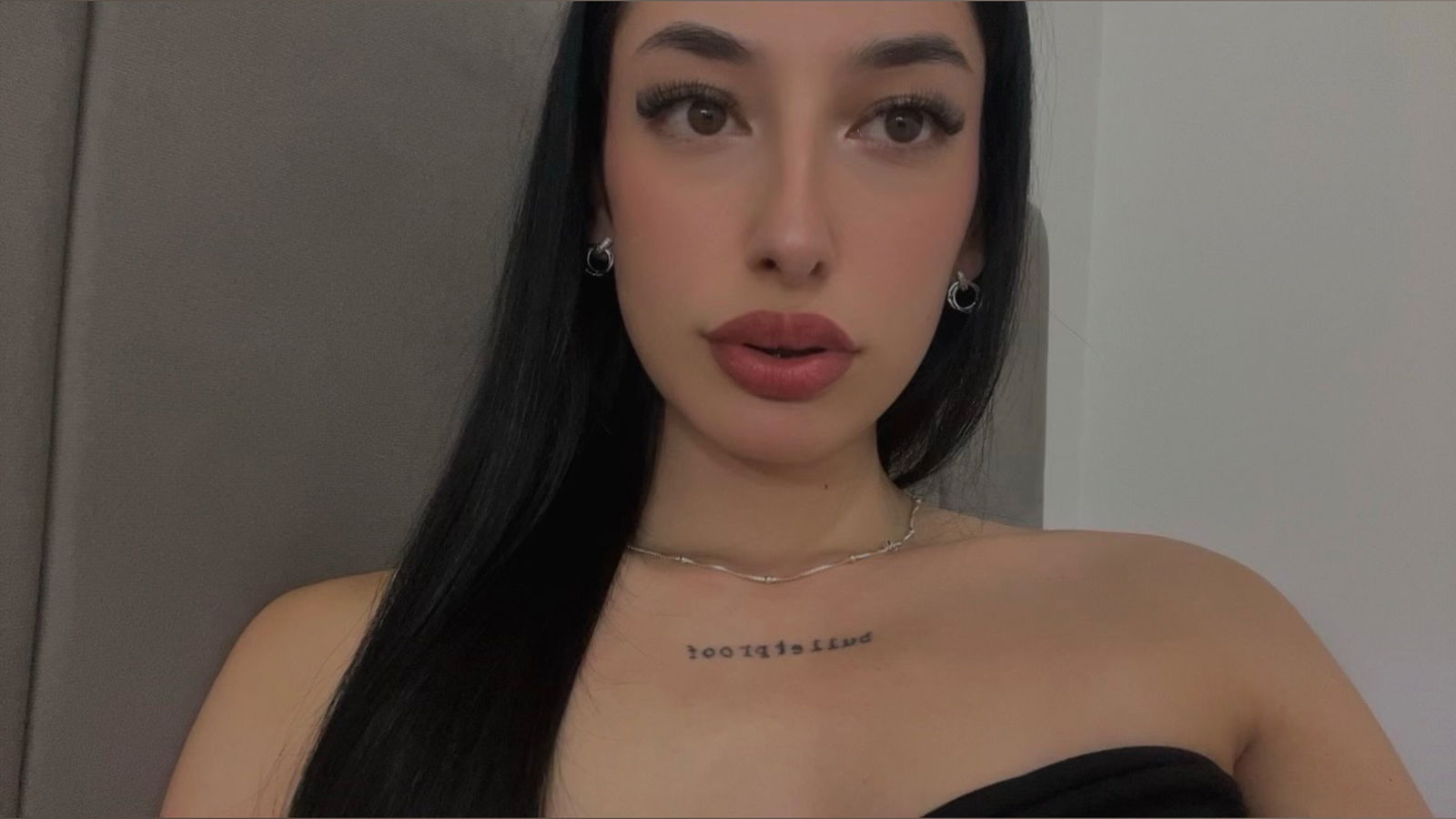 Shawty 🎃🧛🏻‍♀️ Fetish - VC - Custom  🕸️ photo