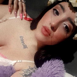 Your Little Nicky: A Model Photo