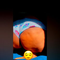 Ashley Sparkks photo