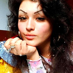 Aries Honey, Los Angeles