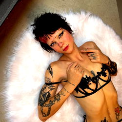 Ms. Kitty ♡ Virtual Succubus 🦇  ♡ photo