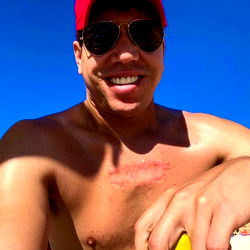 Alex, a Fitness Enthusiast from Guadalajara