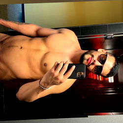 Alexander Bull photo