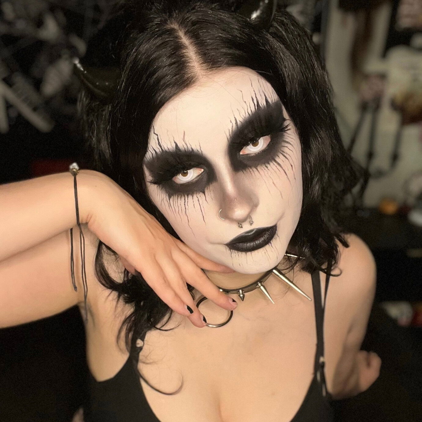 Lindsxyz 🖤🐾 photo