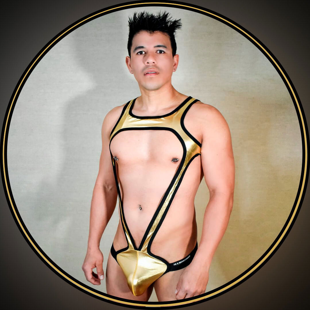 🅻🆄🅲🅷🅾 🅵🅾🆇 🅾🅵🅸🅲🅸🅰🅻 photo