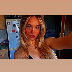 Model Photoshoot - Angelbabesx for Onlyfans