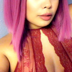 OnlyFans Model Aphroditeix in Vibrant Pink and Red Makeup