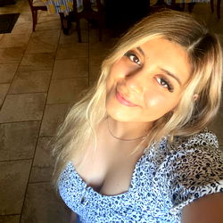 Brianna Hernandez photo