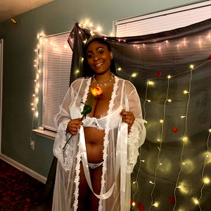 alexisevette (; photo