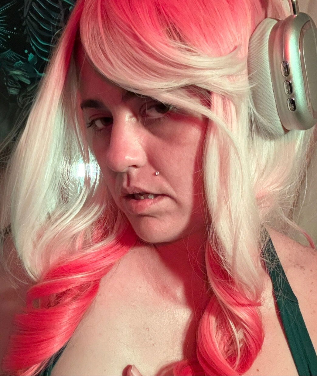 Soft Glow Muse photo