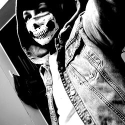 FearneTheTransFae, Canadian Model Showcasing Skull Face Mask