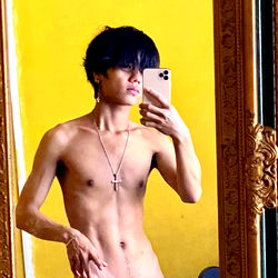 愛人 (ai ren) photo