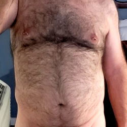 FuzzyMcDadbod's Shirtless Photoshoot