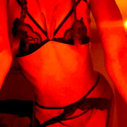 Stylish Stella Bella Model in OnlyFans