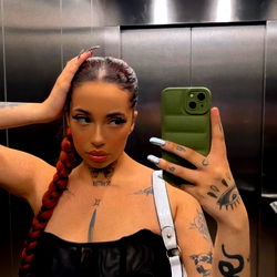 Hannah - OnlyFans Model Photoshoot