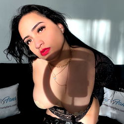 OnlyFans Model Asha Hanabii