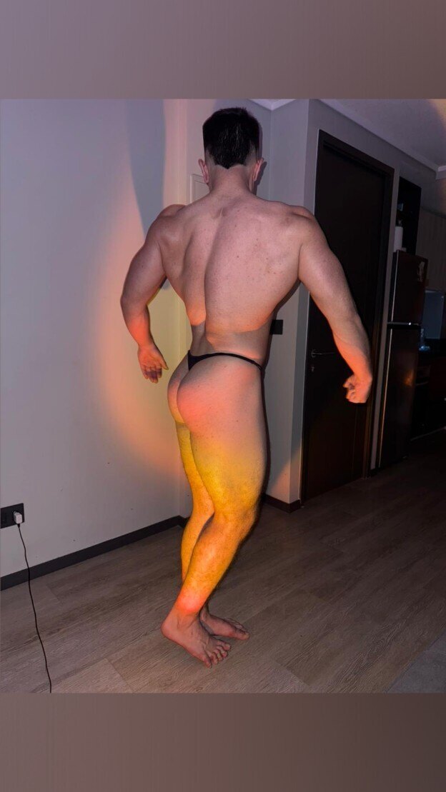 𝙰𝙻𝙴𝙹𝙰𝙽𝙳𝚁𝙾 𝙴𝙻 𝚁𝙴𝚈 👑 photo